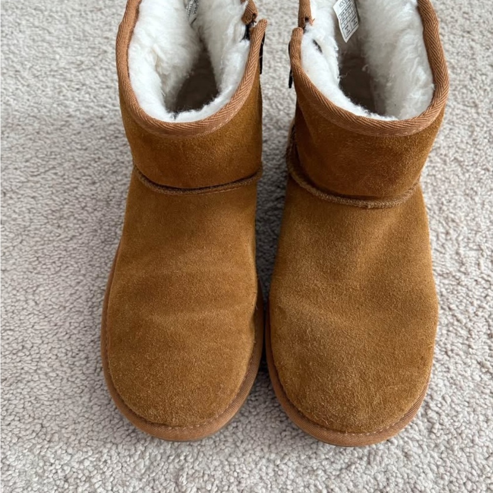 Koolaburra Tan Suede Boots with Cream Lining
